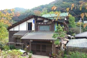Log Cabin Shioya